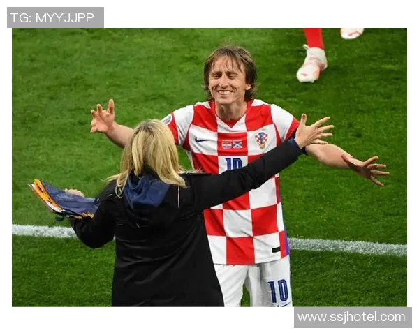 河南信大与新疆雪狼精彩对决全场比赛视频回顾与分析