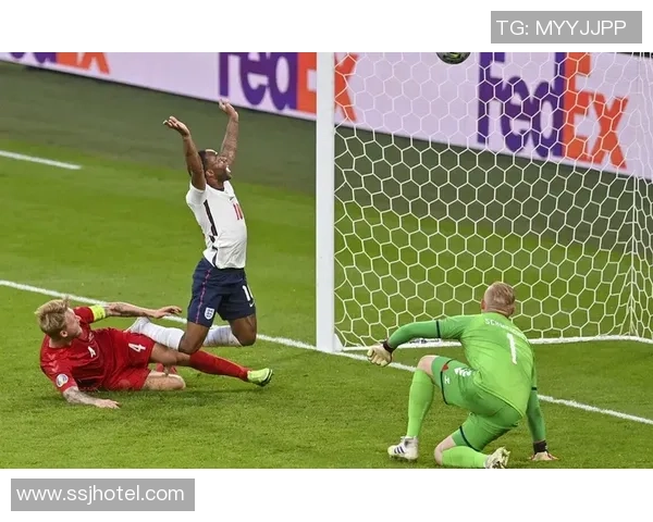 曼城“开倒车”！3分钟连入2球，迪亚斯轰超级国际波，瓜帅狂喜